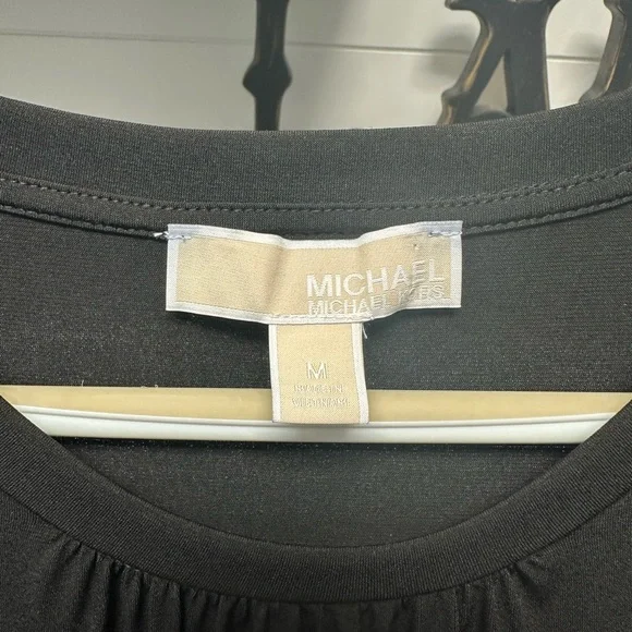 Black polyester peekaboo shoulder dress-flowy and comfortable! Like new. - Picture 2 of 7